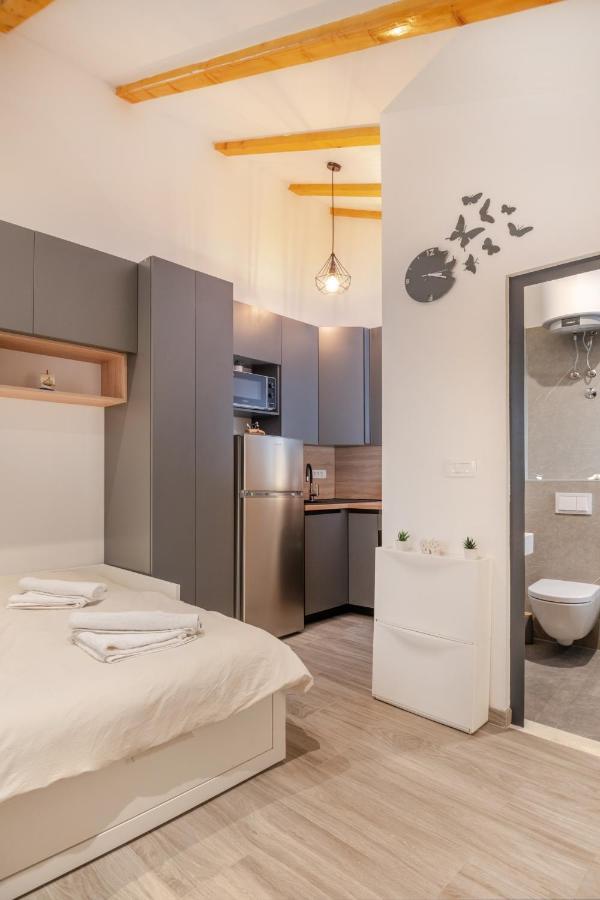Modesty Apartment Split Bagian luar foto